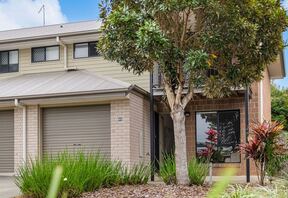 Front approach and established garden frontage